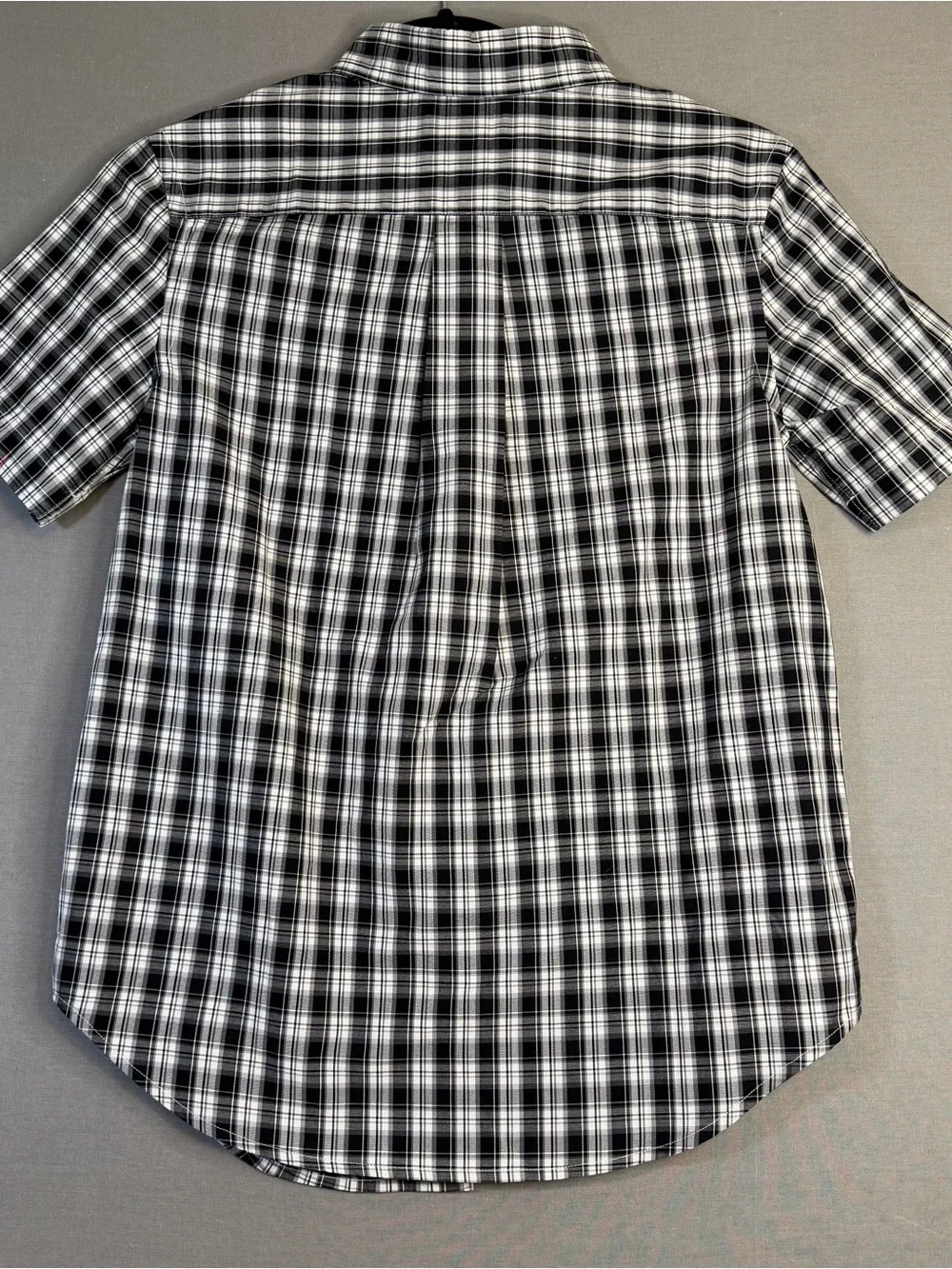 Boys M 10/12 Black & White Plaid Short-Sleeve Button-Down Shirt